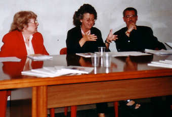 Nella foto, da sinistra: Maria Jatosti, Stefania Porrino e Donato Di Stasi