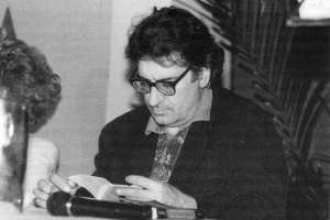 Nella foto: Dario Bellezza al Premio Insula Romana, 1994